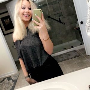 Meet your Posher, Whitley